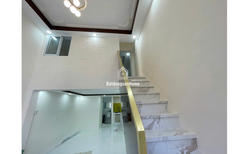 Nhà 2,5 tầng mới đẹp – Hẻm đường Phùng Hưng, Phước Long, Nam Nha Trang